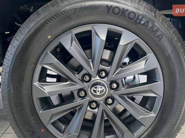 купить новое авто Тойота Ленд Крузер Прадо 2025 года от официального дилера Тойота на Столичному Тойота фото