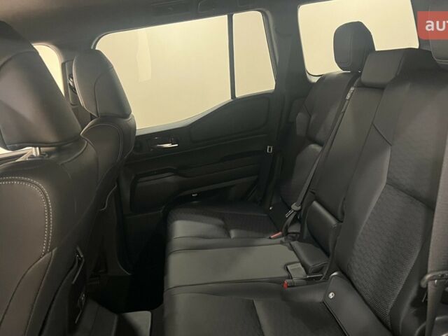 Тойота Ленд Крузер Прадо, объемом двигателя 2.8 л и пробегом 0 тыс. км за 70789 $, фото 15 на Automoto.ua