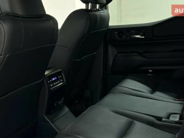 Тойота Ленд Крузер Прадо, объемом двигателя 2.8 л и пробегом 0 тыс. км за 69421 $, фото 31 на Automoto.ua