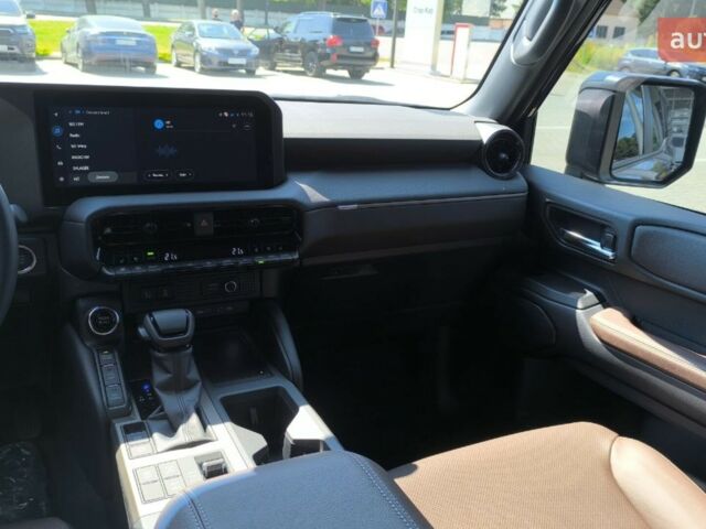 Тойота Ленд Крузер Прадо, объемом двигателя 2.8 л и пробегом 0 тыс. км за 61947 $, фото 6 на Automoto.ua