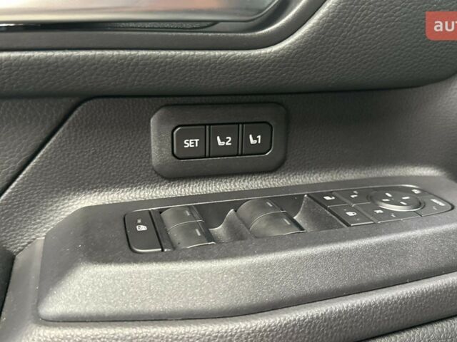 купить новое авто Тойота Ленд Крузер Прадо 2025 года от официального дилера Тойота на Столичному Тойота фото