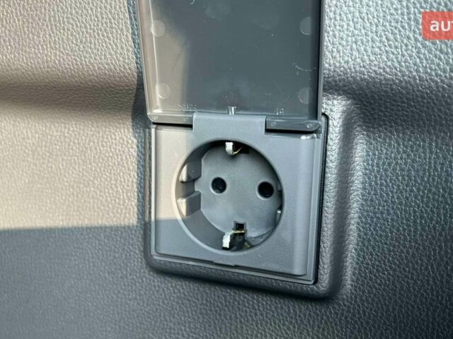 Тойота Ленд Крузер Прадо, объемом двигателя 2.8 л и пробегом 0 тыс. км за 69020 $, фото 12 на Automoto.ua