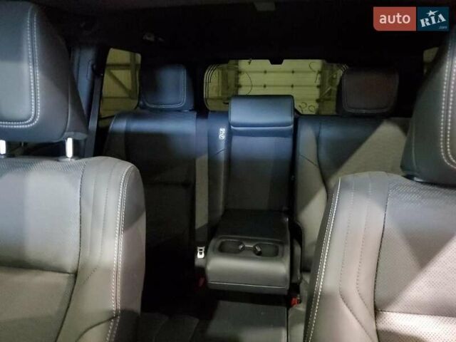 Тойота Ленд Крузер Прадо 2025 у Львові на Automoto.ua Тойота Ленд Крузер Прадо, об'ємом двигуна 2.39 л та пробігом 10 тис. км за 54000 $, фото 9 на Automoto.ua