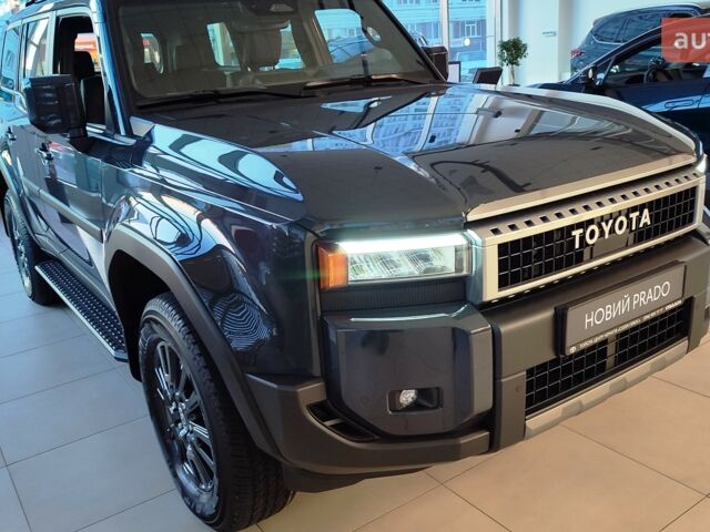купить новое авто Тойота Ленд Крузер Прадо 2025 года от официального дилера Тойота Центр Чернігів «Соллі-Плюс» Тойота фото