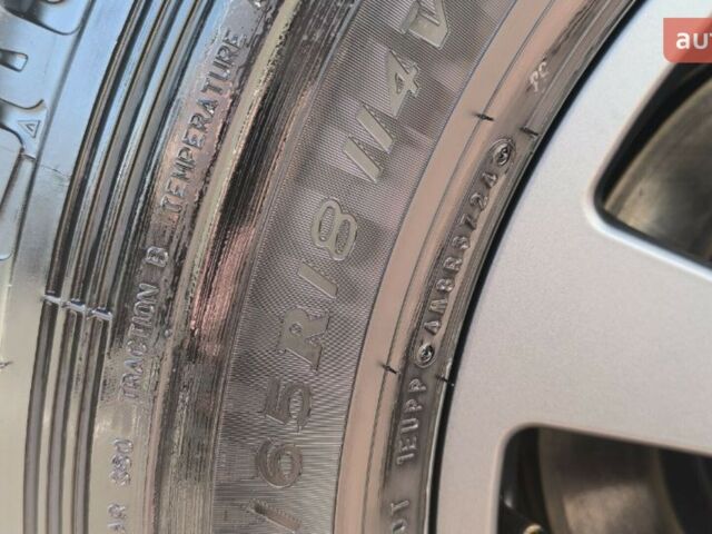 Тойота Ленд Крузер Прадо, объемом двигателя 2.8 л и пробегом 0 тыс. км за 61947 $, фото 16 на Automoto.ua