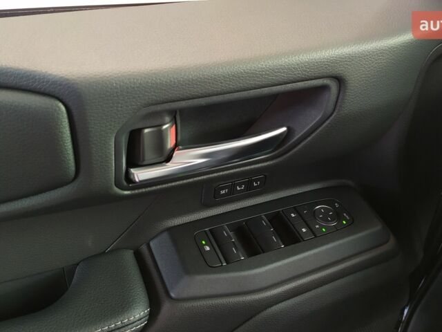 Тойота Ленд Крузер Прадо, объемом двигателя 2.8 л и пробегом 0 тыс. км за 69131 $, фото 24 на Automoto.ua