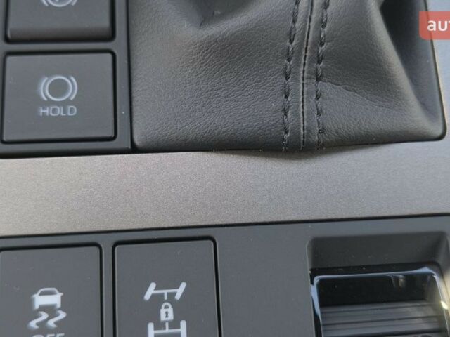 Тойота Ленд Крузер Прадо, объемом двигателя 2.8 л и пробегом 0 тыс. км за 61947 $, фото 17 на Automoto.ua