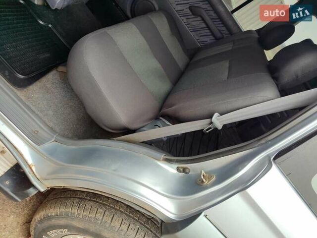 Сірий Тойота Ленд Крузер Прадо, об'ємом двигуна 3.38 л та пробігом 170 тис. км за 7950 $, фото 18 на Automoto.ua