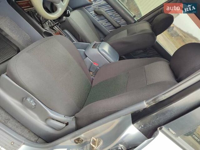 Сірий Тойота Ленд Крузер Прадо, об'ємом двигуна 3.38 л та пробігом 170 тис. км за 7950 $, фото 22 на Automoto.ua