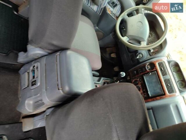 Сірий Тойота Ленд Крузер Прадо, об'ємом двигуна 3.38 л та пробігом 170 тис. км за 7950 $, фото 9 на Automoto.ua