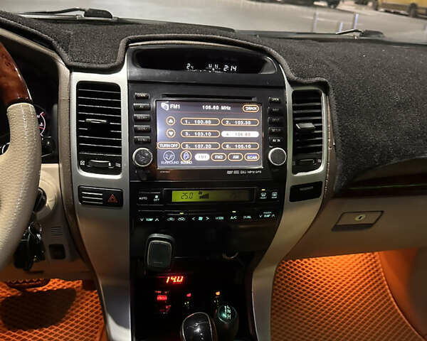 Сірий Тойота Ленд Крузер Прадо, об'ємом двигуна 2.69 л та пробігом 220 тис. км за 9499 $, фото 20 на Automoto.ua