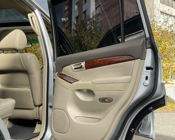 Сірий Тойота Ленд Крузер Прадо, об'ємом двигуна 4 л та пробігом 455 тис. км за 12950 $, фото 19 на Automoto.ua