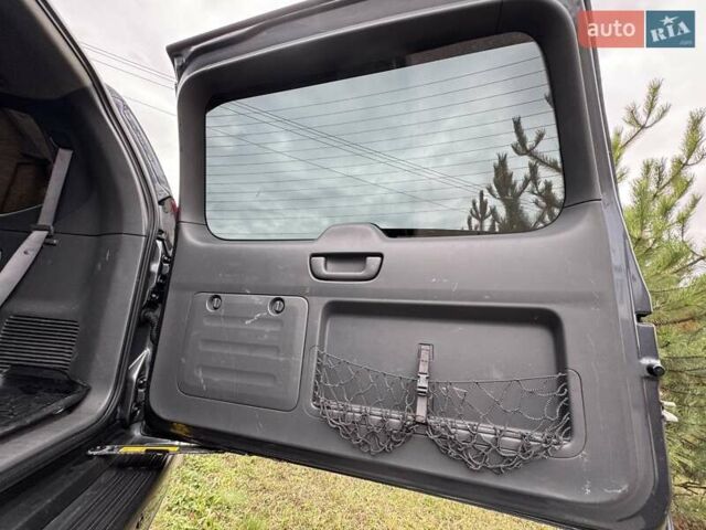Серый Тойота Ленд Крузер Прадо, объемом двигателя 2.98 л и пробегом 346 тыс. км за 13999 $, фото 10 на Automoto.ua