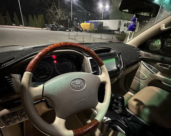 Сірий Тойота Ленд Крузер Прадо, об'ємом двигуна 2.69 л та пробігом 220 тис. км за 9499 $, фото 11 на Automoto.ua