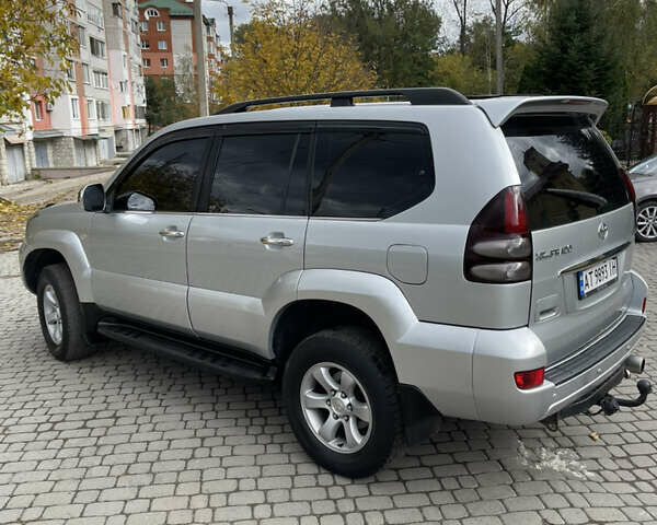 Сірий Тойота Ленд Крузер Прадо, об'ємом двигуна 4 л та пробігом 455 тис. км за 12950 $, фото 4 на Automoto.ua