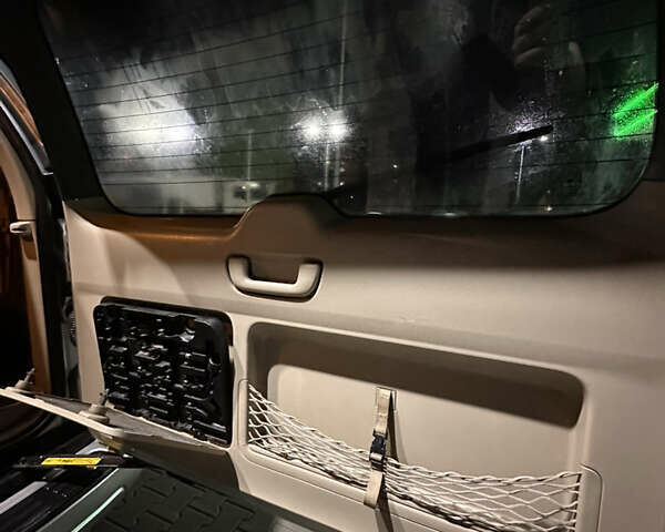 Сірий Тойота Ленд Крузер Прадо, об'ємом двигуна 2.69 л та пробігом 220 тис. км за 9499 $, фото 27 на Automoto.ua