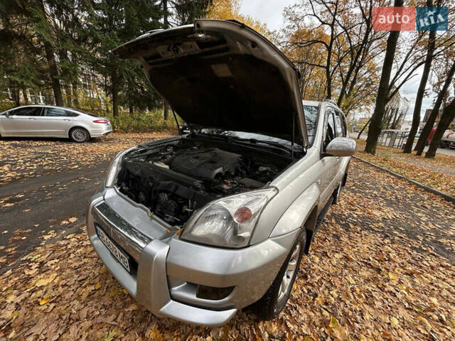 Сірий Тойота Ленд Крузер Прадо, об'ємом двигуна 3.96 л та пробігом 260 тис. км за 11500 $, фото 20 на Automoto.ua