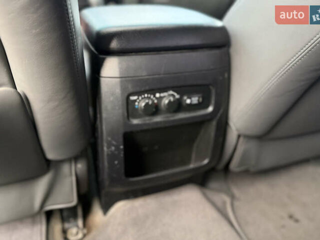 Сірий Тойота Ленд Крузер Прадо, об'ємом двигуна 4 л та пробігом 344 тис. км за 12000 $, фото 39 на Automoto.ua