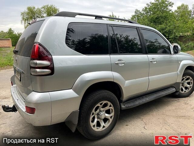 Сірий Тойота Ленд Крузер Прадо, об'ємом двигуна 4 л та пробігом 330 тис. км за 12700 $, фото 9 на Automoto.ua