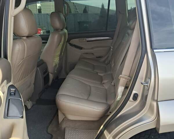 Серый Тойота Ленд Крузер Прадо, объемом двигателя 2.69 л и пробегом 220 тыс. км за 9500 $, фото 2 на Automoto.ua