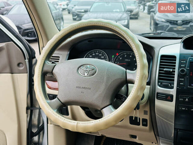Сірий Тойота Ленд Крузер Прадо, об'ємом двигуна 4 л та пробігом 284 тис. км за 12500 $, фото 20 на Automoto.ua