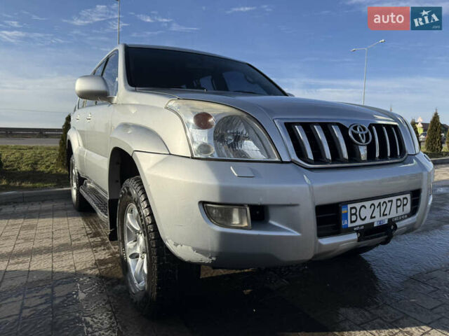 Сірий Тойота Ленд Крузер Прадо, об'ємом двигуна 3.96 л та пробігом 310 тис. км за 12500 $, фото 2 на Automoto.ua
