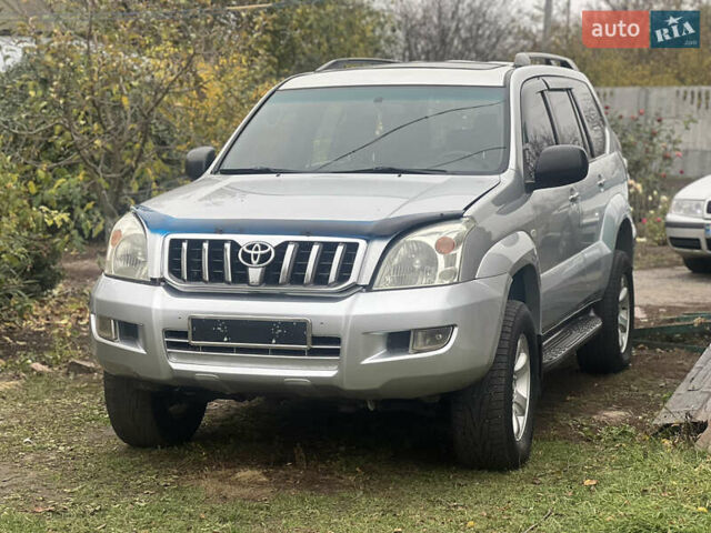 Серый Тойота Ленд Крузер Прадо, объемом двигателя 2.7 л и пробегом 297 тыс. км за 8900 $, фото 3 на Automoto.ua