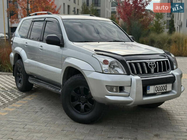 Сірий Тойота Ленд Крузер Прадо, об'ємом двигуна 4 л та пробігом 330 тис. км за 11200 $, фото 2 на Automoto.ua