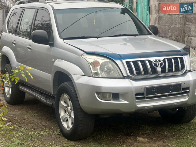 Серый Тойота Ленд Крузер Прадо, объемом двигателя 2.7 л и пробегом 297 тыс. км за 8900 $, фото 2 на Automoto.ua