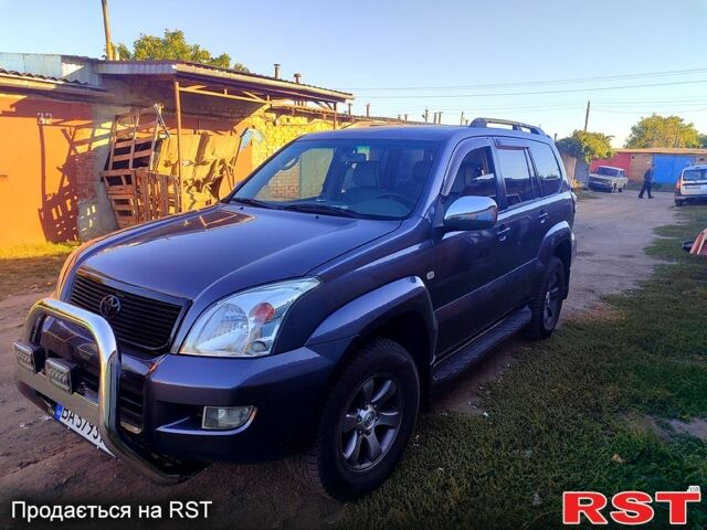 Серый Тойота Ленд Крузер Прадо, объемом двигателя 2.7 л и пробегом 300 тыс. км за 11000 $, фото 2 на Automoto.ua