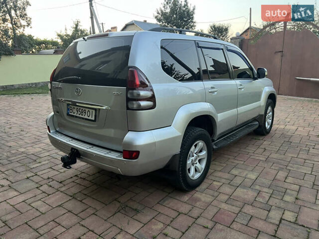 Серый Тойота Ленд Крузер Прадо, объемом двигателя 2.7 л и пробегом 275 тыс. км за 11999 $, фото 5 на Automoto.ua