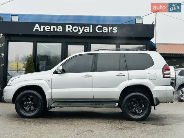 Сірий Тойота Ленд Крузер Прадо, об'ємом двигуна 4 л та пробігом 284 тис. км за 12500 $, фото 4 на Automoto.ua