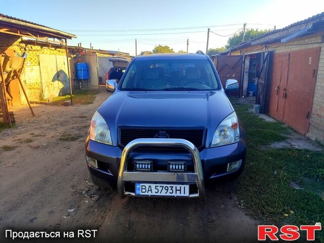 Серый Тойота Ленд Крузер Прадо, объемом двигателя 2.7 л и пробегом 300 тыс. км за 11000 $, фото 3 на Automoto.ua