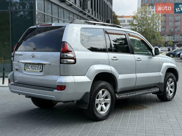 Сірий Тойота Ленд Крузер Прадо, об'ємом двигуна 4 л та пробігом 344 тис. км за 12000 $, фото 9 на Automoto.ua