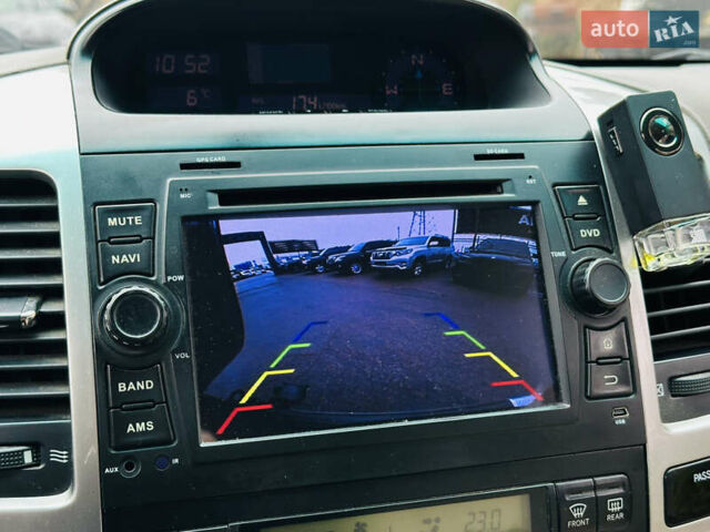 Сірий Тойота Ленд Крузер Прадо, об'ємом двигуна 4 л та пробігом 284 тис. км за 12500 $, фото 31 на Automoto.ua