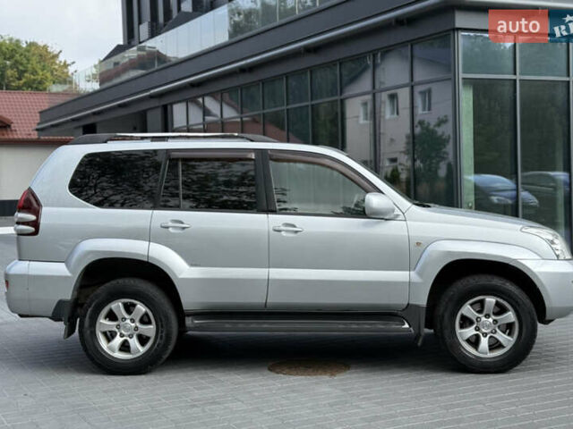 Сірий Тойота Ленд Крузер Прадо, об'ємом двигуна 4 л та пробігом 344 тис. км за 12000 $, фото 8 на Automoto.ua