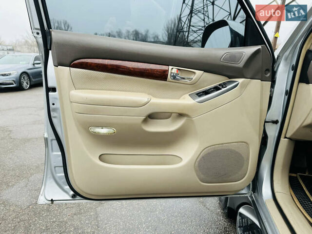 Сірий Тойота Ленд Крузер Прадо, об'ємом двигуна 4 л та пробігом 284 тис. км за 12500 $, фото 14 на Automoto.ua