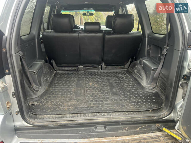 Серый Тойота Ленд Крузер Прадо, объемом двигателя 2.7 л и пробегом 297 тыс. км за 8900 $, фото 4 на Automoto.ua