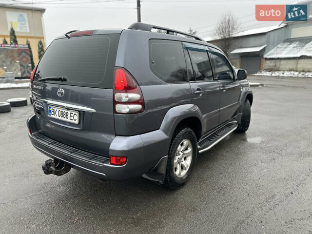Серый Тойота Ленд Крузер Прадо, объемом двигателя 2.98 л и пробегом 524 тыс. км за 16000 $, фото 2 на Automoto.ua