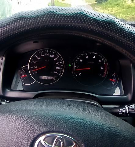 Серый Тойота Ленд Крузер Прадо, объемом двигателя 4 л и пробегом 265 тыс. км за 16000 $, фото 2 на Automoto.ua