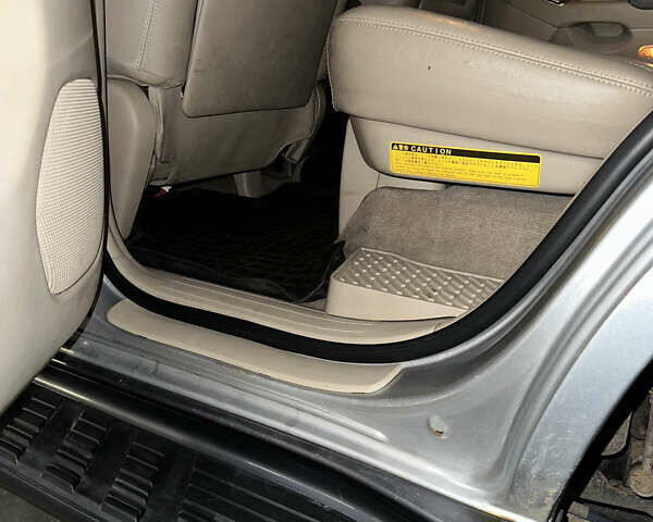 Серый Тойота Ленд Крузер Прадо, объемом двигателя 3.96 л и пробегом 250 тыс. км за 14000 $, фото 39 на Automoto.ua