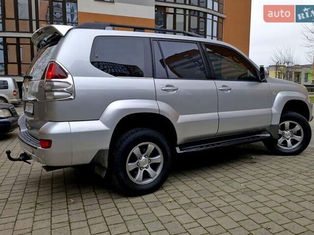 Серый Тойота Ленд Крузер Прадо, объемом двигателя 2.69 л и пробегом 327 тыс. км за 12950 $, фото 20 на Automoto.ua