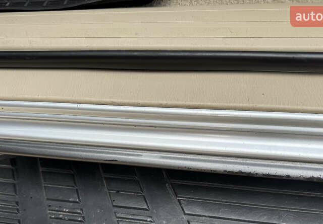 Сірий Тойота Ленд Крузер Прадо, об'ємом двигуна 3.96 л та пробігом 335 тис. км за 14200 $, фото 18 на Automoto.ua