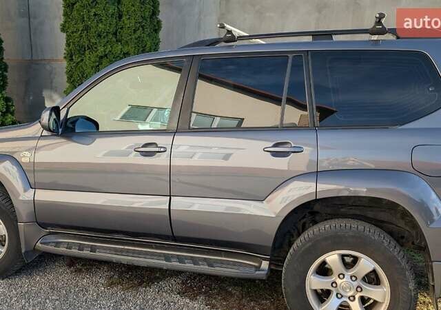 Серый Тойота Ленд Крузер Прадо, объемом двигателя 2.98 л и пробегом 386 тыс. км за 15000 $, фото 4 на Automoto.ua