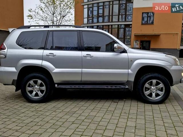 Серый Тойота Ленд Крузер Прадо, объемом двигателя 2.69 л и пробегом 327 тыс. км за 12950 $, фото 34 на Automoto.ua