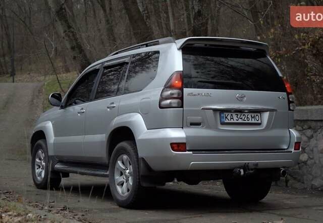 Сірий Тойота Ленд Крузер Прадо, об'ємом двигуна 3.96 л та пробігом 274 тис. км за 14700 $, фото 2 на Automoto.ua