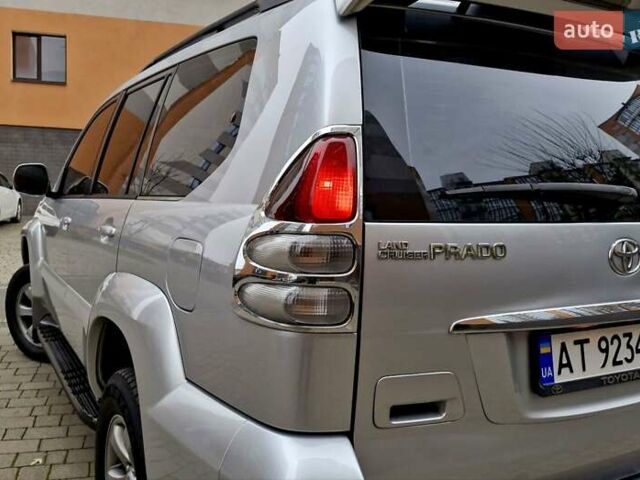 Серый Тойота Ленд Крузер Прадо, объемом двигателя 2.69 л и пробегом 327 тыс. км за 12950 $, фото 16 на Automoto.ua