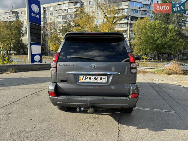 Сірий Тойота Ленд Крузер Прадо, об'ємом двигуна 3.96 л та пробігом 250 тис. км за 14300 $, фото 6 на Automoto.ua