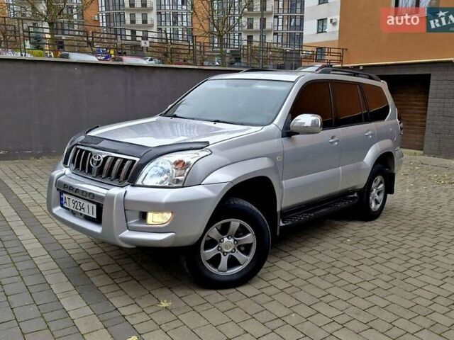 Серый Тойота Ленд Крузер Прадо, объемом двигателя 2.69 л и пробегом 327 тыс. км за 12950 $, фото 3 на Automoto.ua