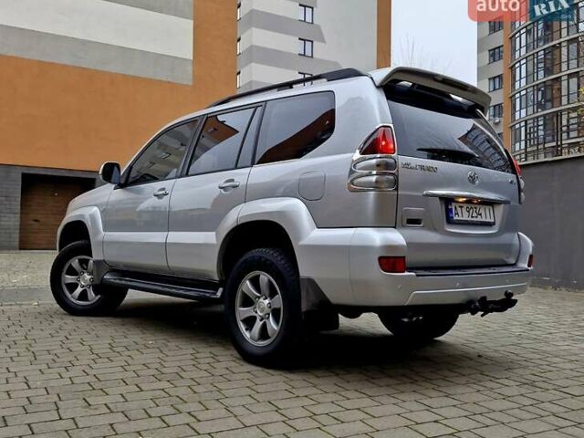 Серый Тойота Ленд Крузер Прадо, объемом двигателя 2.69 л и пробегом 327 тыс. км за 12950 $, фото 9 на Automoto.ua
